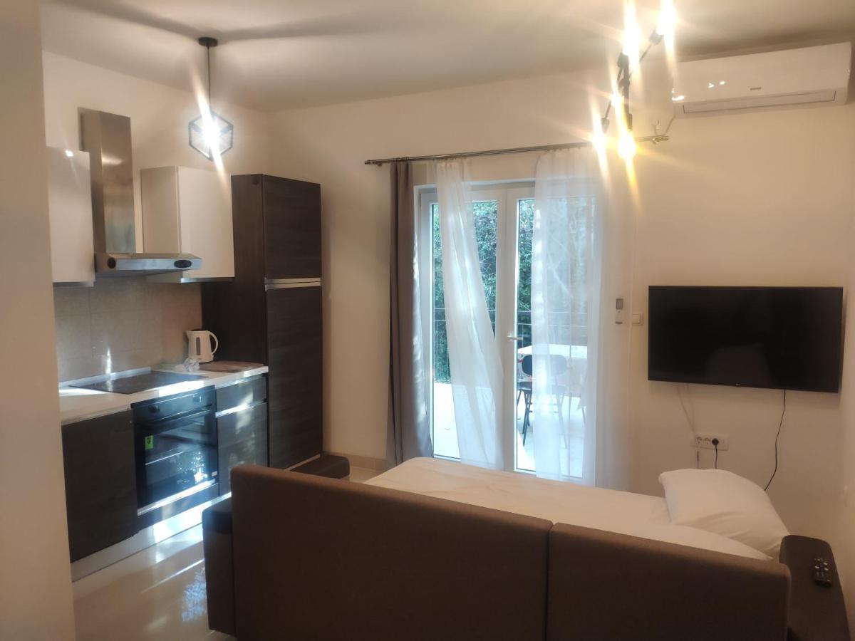 Apartment Tome Biograd Na Moru Luaran gambar