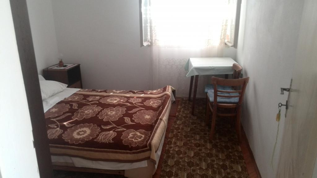 Apartment Tome Biograd Na Moru Luaran gambar