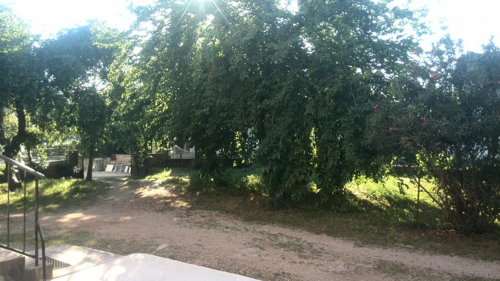 Apartment Tome Biograd Na Moru Luaran gambar