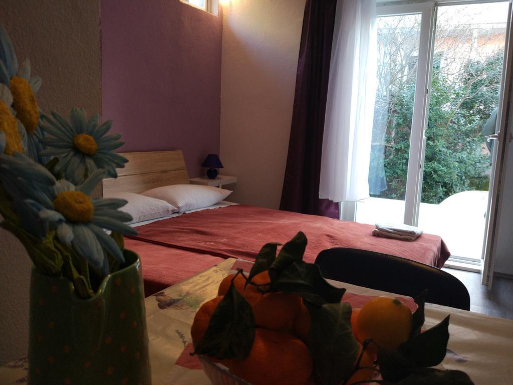 Apartment Tome Biograd Na Moru Luaran gambar