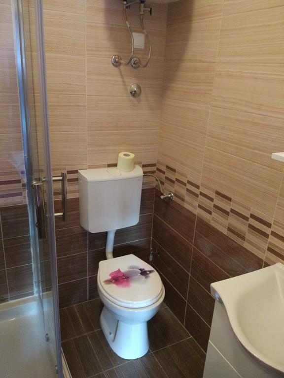 Apartment Tome Biograd Na Moru Luaran gambar