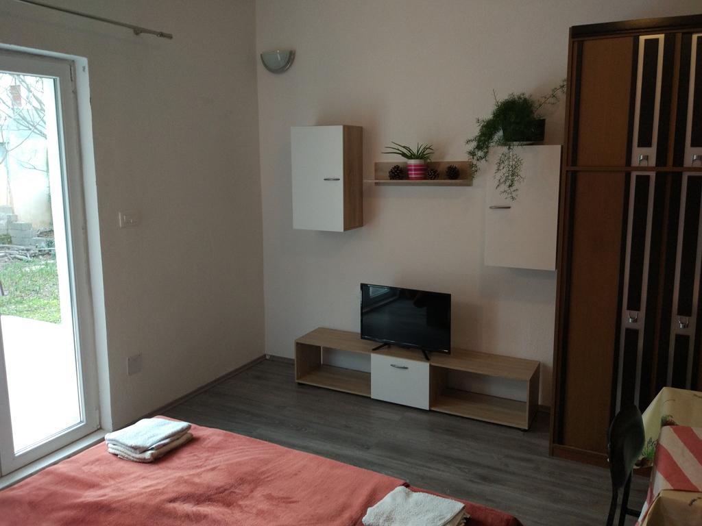 Apartment Tome Biograd Na Moru Luaran gambar