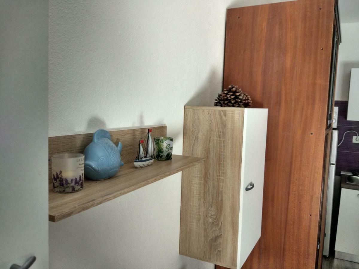 Apartment Tome Biograd Na Moru Luaran gambar