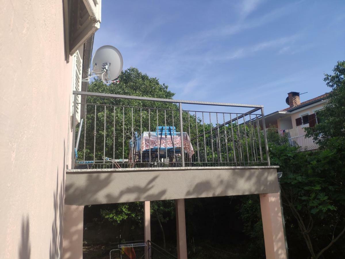 Apartment Tome Biograd Na Moru Luaran gambar